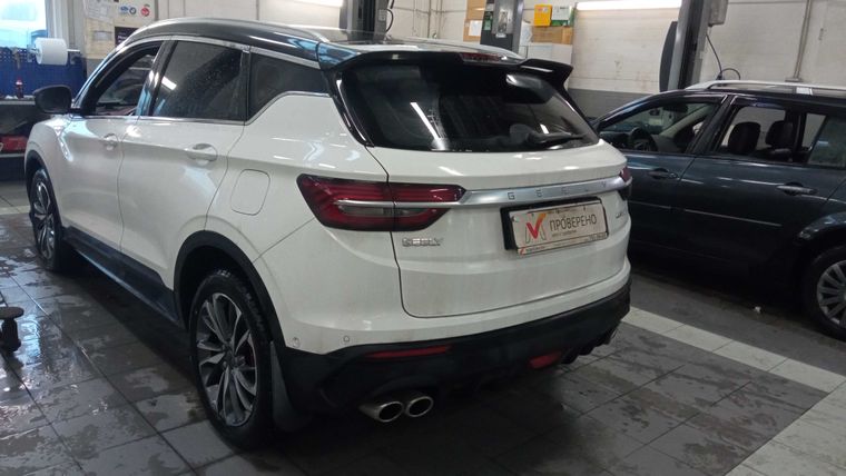 Geely Coolray 2021 года, 78 300 км - вид 4
