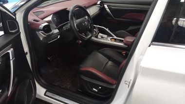 Geely Coolray 2021 года, 78 300 км - вид 5