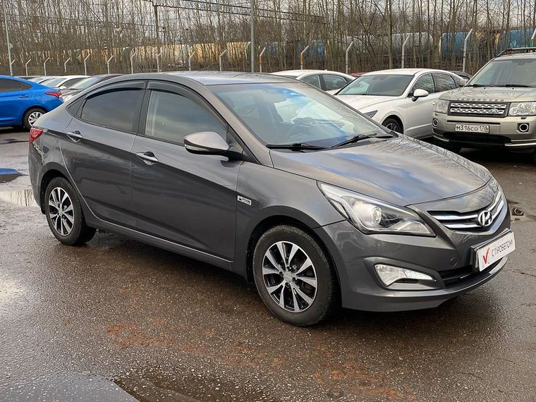 Hyundai Solaris 2015 года, 119 398 км - вид 4