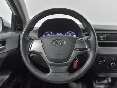 Hyundai Solaris 2020 года, 66 001 км - вид 8