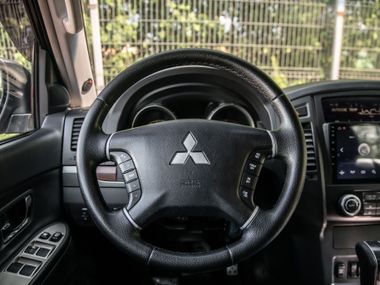 Mitsubishi Pajero 2007 года, 313 820 км - вид 6