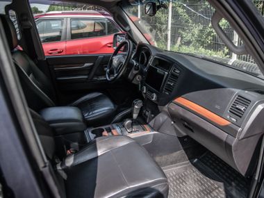 Mitsubishi Pajero 2007 года, 313 820 км - вид 15