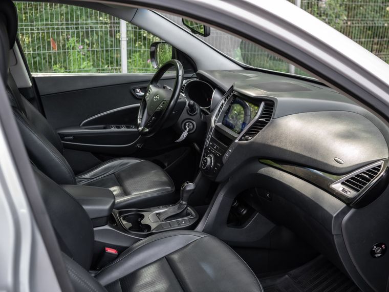 Hyundai Santa Fe 2012 года, 94 365 км - вид 17