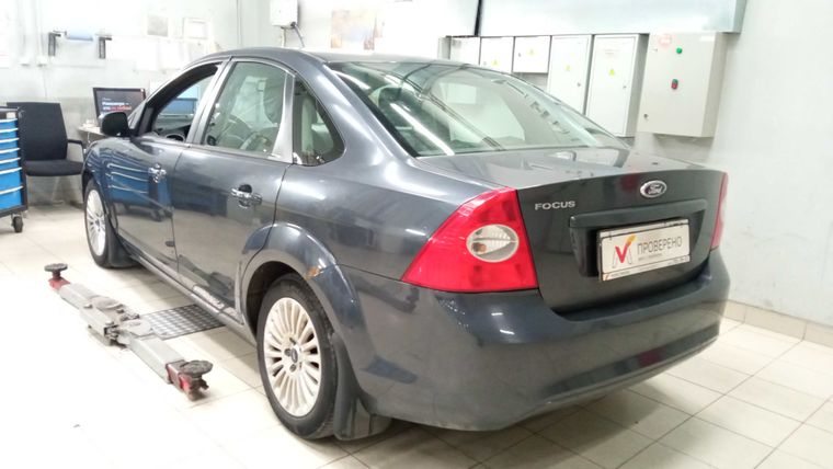 Ford Focus 2011 года, 163 886 км - вид 3