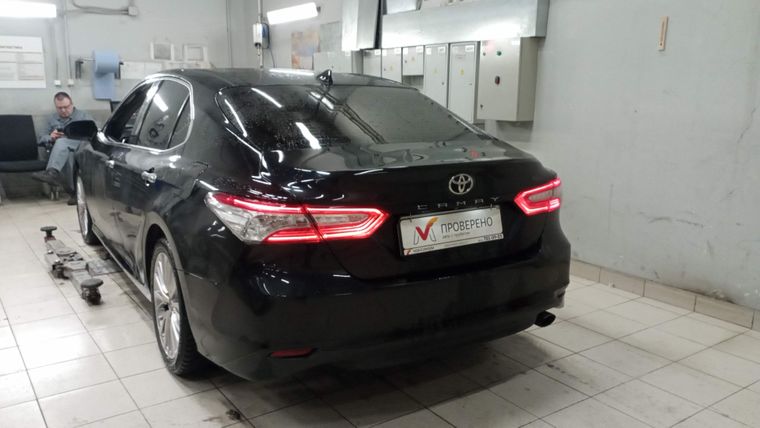 Toyota Camry 2019 года, 207 467 км - вид 4