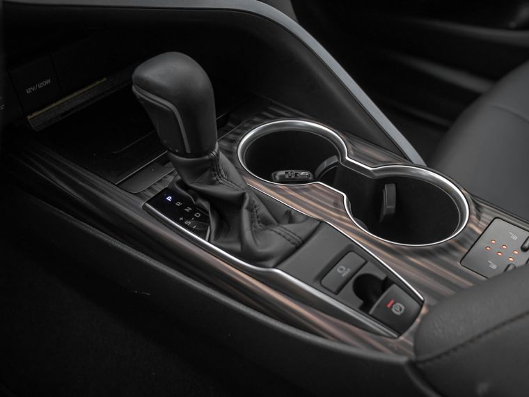 Toyota Camry 2019 года, 207 467 км - вид 11