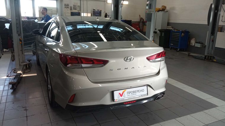 Hyundai Sonata 2018 года, 102 697 км - вид 4