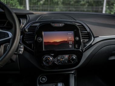 Renault Kaptur 2021 года, 27 110 км - вид 9