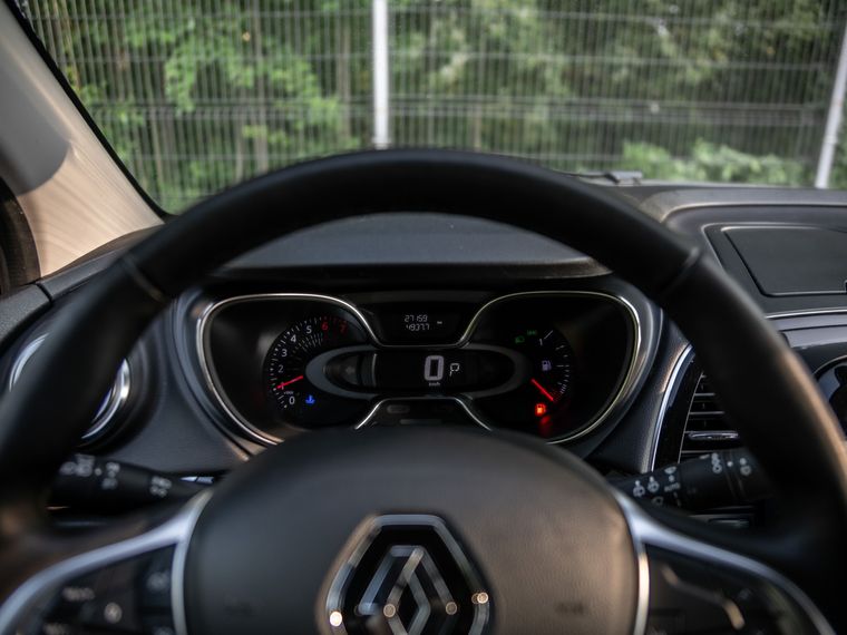 Renault Kaptur 2021 года, 27 110 км - вид 5