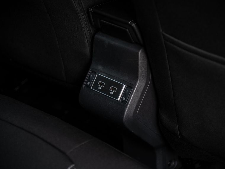 Renault Kaptur 2021 года, 27 110 км - вид 17