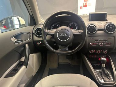 Audi A1 2012 года, 176 266 км - вид 7