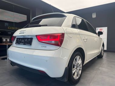 Audi A1 2012 года, 176 266 км - вид 3