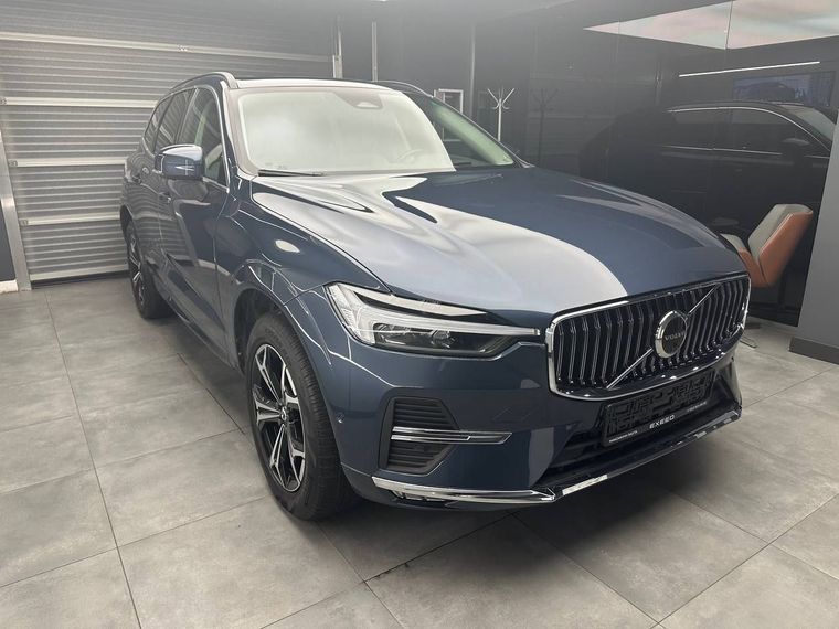 Volvo XC60 2021 года, 40 622 км - вид 3