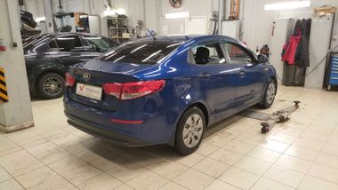 Kia Rio 2016 года, 154 431 км - вид 3