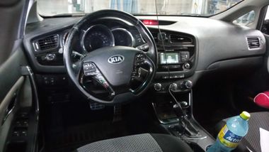 Kia Ceed 2014 года, 223 805 км - вид 5