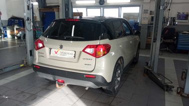 Suzuki Vitara 2016 года, 131 900 км - вид 3