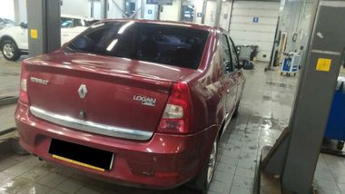 Renault Logan 2013 года, 217 233 км - вид 3