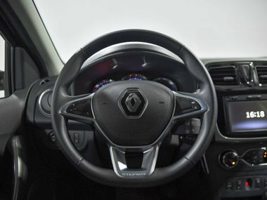 Renault Sandero Stepway 2021 года, 27 519 км - вид 9