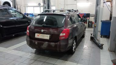 Skoda Fabia 2012 года, 313 565 км - вид 3