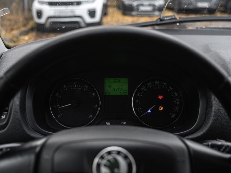 Skoda Fabia 2012 года, 313 565 км - вид 5