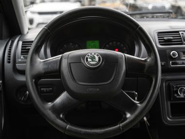 Skoda Fabia 2012 года, 313 565 км - вид 6