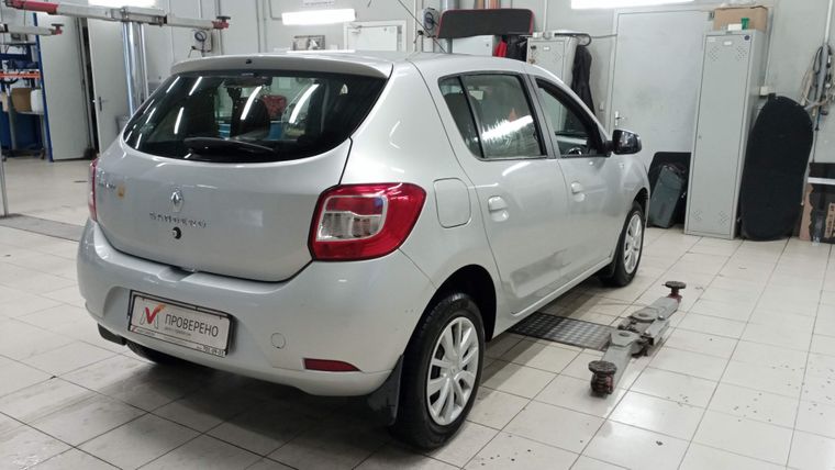 Renault Sandero 2018 года, 136 527 км - вид 3