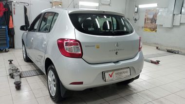 Renault Sandero 2018 года, 136 527 км - вид 4