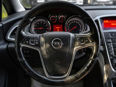 Opel Astra 2013 года, 165 000 км - вид 6