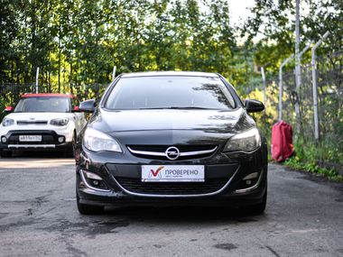 Opel Astra 2013 года, 165 000 км - вид 3