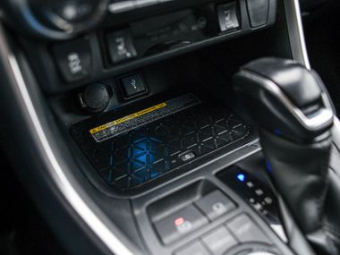 Toyota RAV4 2020 года, 126 000 км - вид 11