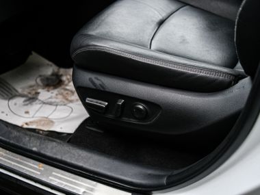 Toyota RAV4 2020 года, 126 000 км - вид 15