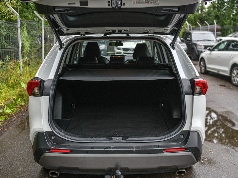 Toyota RAV4 2020 года, 126 000 км - вид 19
