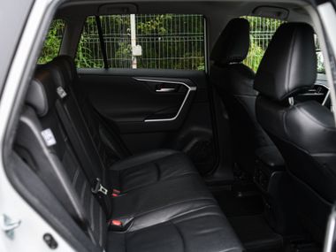 Toyota RAV4 2020 года, 126 000 км - вид 16