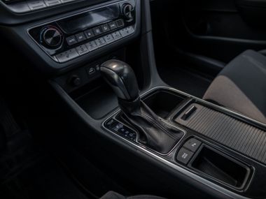 Hyundai Sonata 2019 года, 423 352 км - вид 12