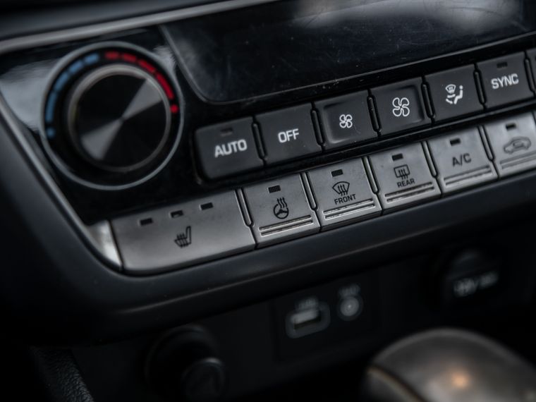 Hyundai Sonata 2019 года, 423 352 км - вид 11