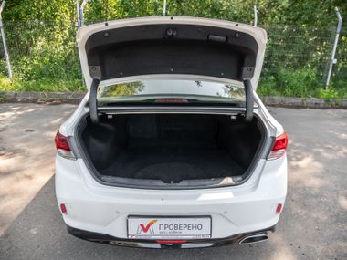 Hyundai Sonata 2019 года, 423 352 км - вид 17