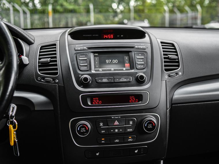 KIA Sorento 2014 года, 172 360 км - вид 8