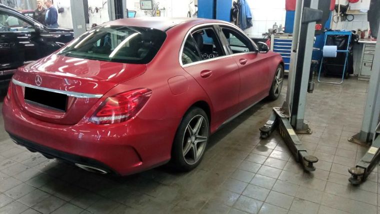 Mercedes-Benz C-класс 2016 года, 180 692 км - вид 3