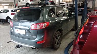 Hyundai Santa Fe 2011 года, 290 000 км - вид 3