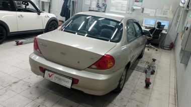 KIA Spectra 2007 года, 184 000 км - вид 3