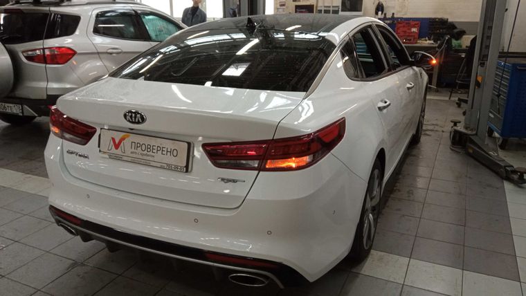 Kia Optima 2018 года, 55 285 км - вид 3