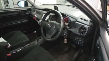 Toyota Corolla Axio 2019 года, 163 086 км - вид 5