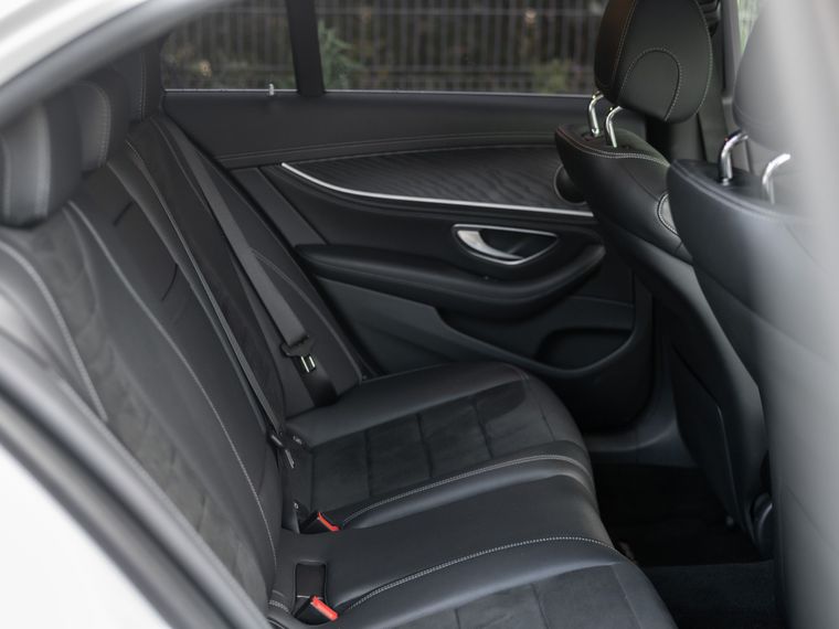 Mercedes-Benz E-класс 2019 года, 106 615 км - вид 15