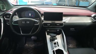 Geely Coolray 2023 года, 38 331 км - вид 5