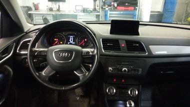 Audi Q3 2013 года, 245 243 км - вид 4