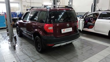 Skoda Yeti 2011 года, 144 525 км - вид 4