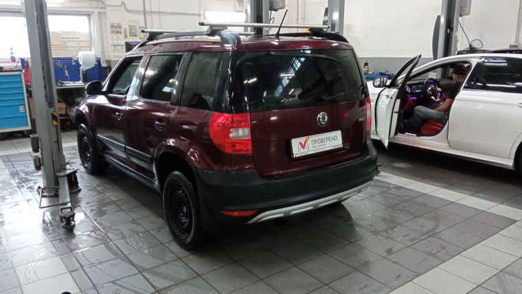 Skoda Yeti 2011 года, 144 525 км - вид 4