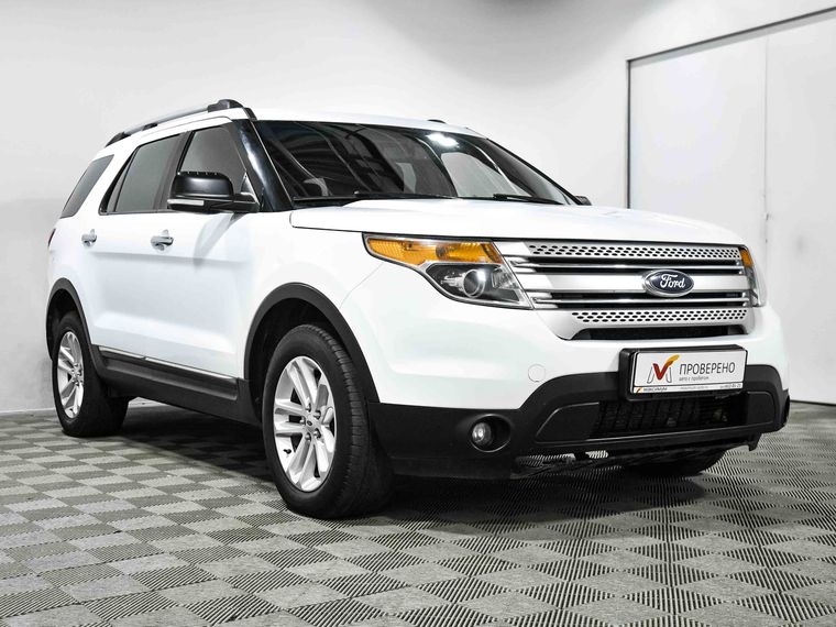 Ford Explorer 2014 года, 129 028 км - вид 4