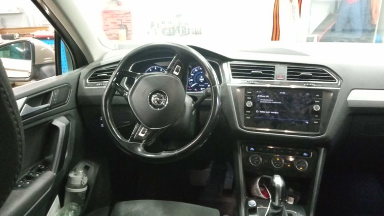 Volkswagen Tiguan 2017 года, 176 310 км - вид 5