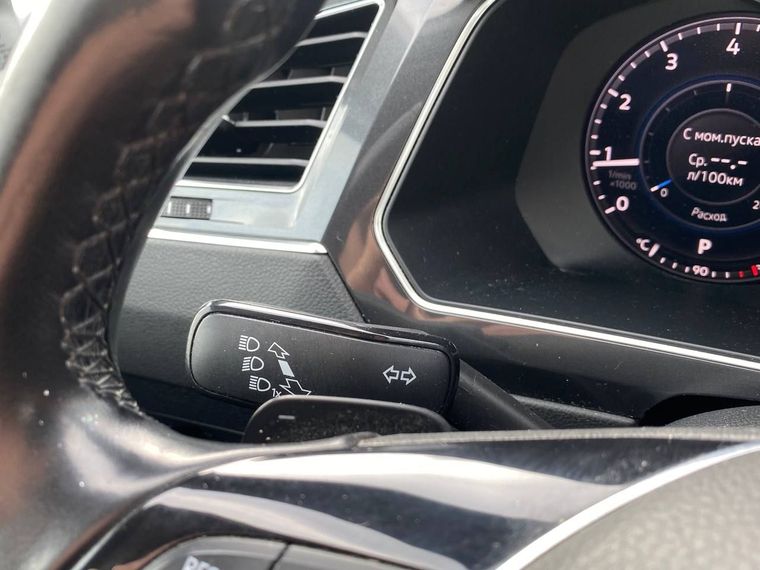 Volkswagen Tiguan 2017 года, 176 310 км - вид 9
